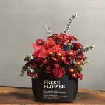 سبد گل رز قرمز طرح بلک