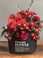 سبد گل رز قرمز طرح بلک - Image 3