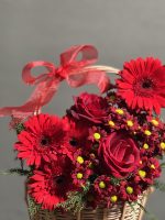 سبد گل رز قرمز طرح وودی - Image 4