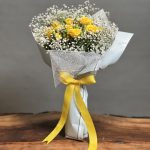 دسته گل رز زرد + عروس