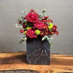 باکس گل رز قرمز طرح استون (سبد گل)