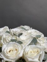 باکس گل رز سفید طرح بلک وایت - Image 5